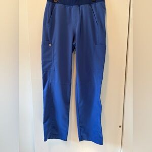 Figs Men's Axim Cargo Scrub Pants